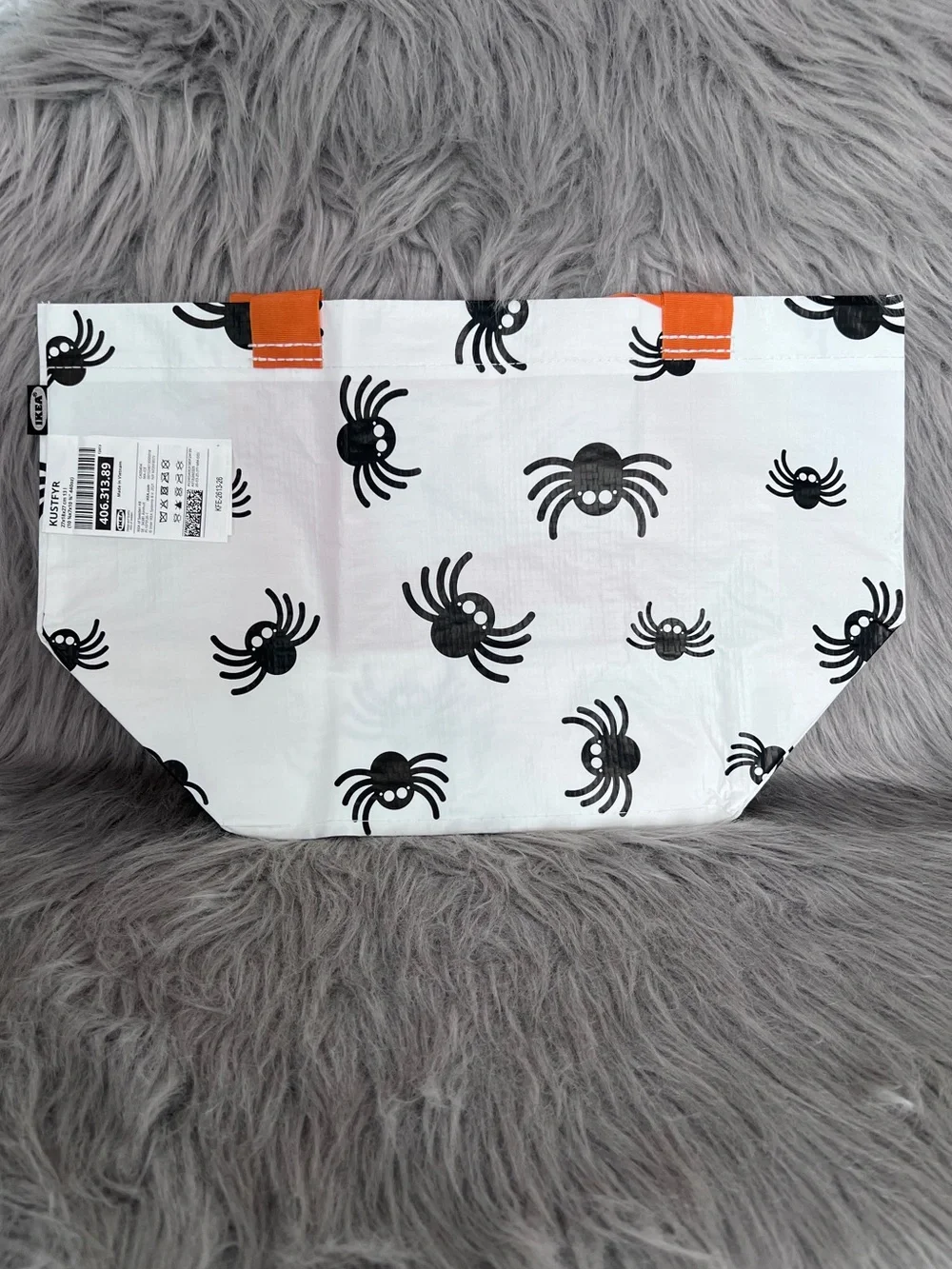 KUSTFYR Bag, spider pattern white/ black, 10 ¾x7x10 ¾
